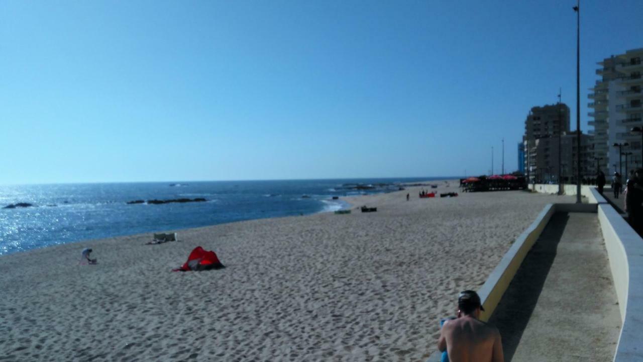 By The Beach Povoa de Varzim Luaran gambar